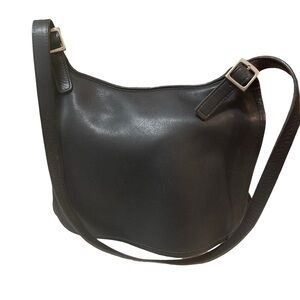 HOST PICK💞💞💞—Vintage Coach (1996-2000) Hippie Flap Saddle Bag